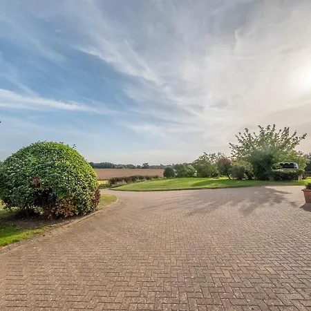 Relaxing Double Rooms In A Beautiful House Ipswich Exterior photo