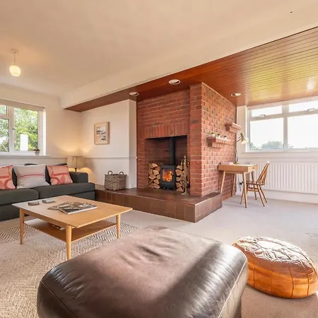 Relaxing Double Rooms In A Beautiful House Ipswich Exterior photo