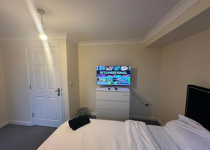 Relaxing Double Rooms In A Beautiful House