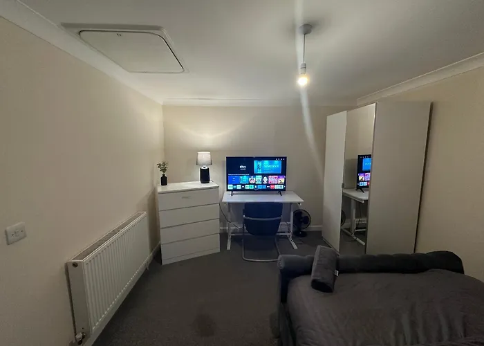 Relaxing Double Rooms In A Beautiful House